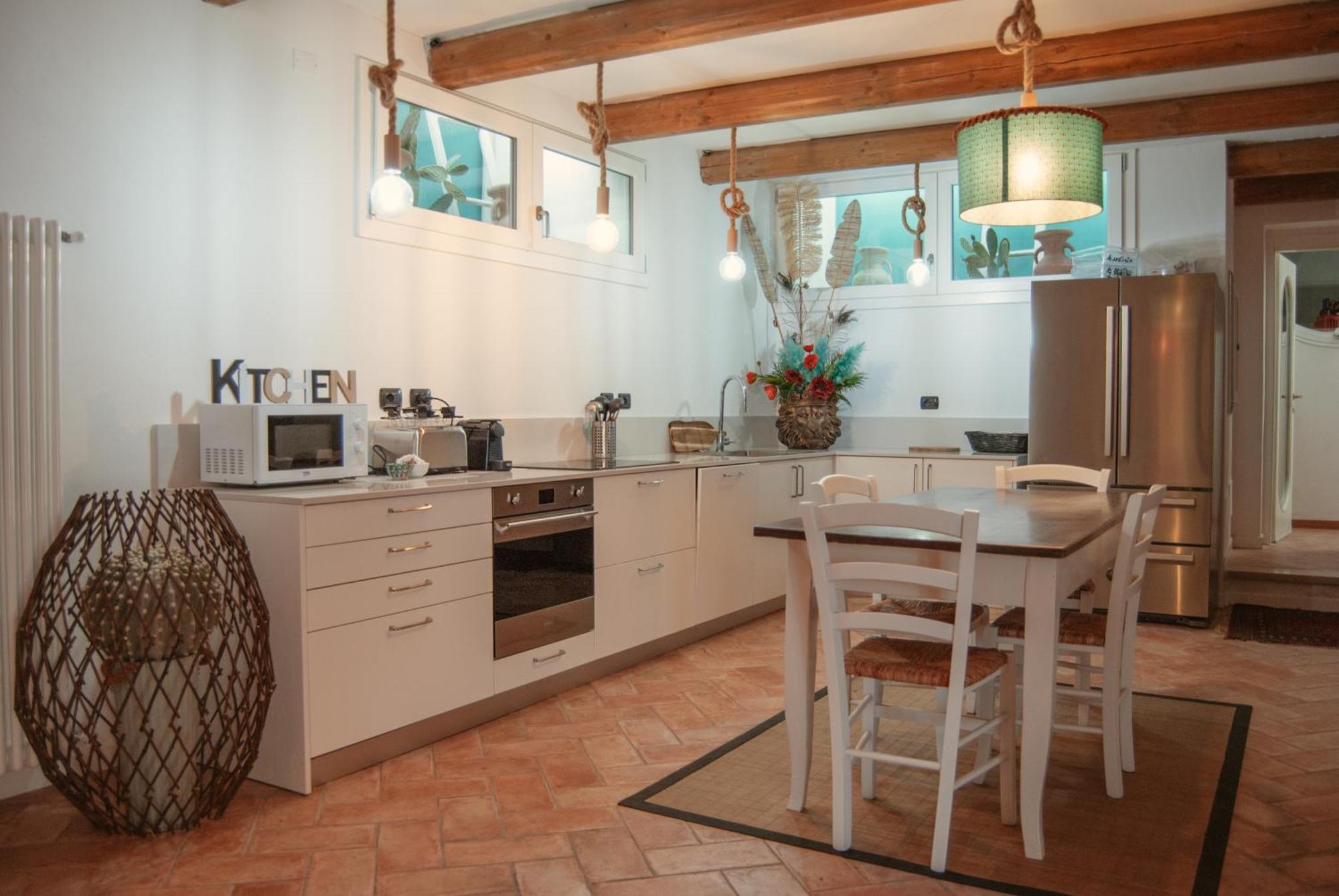 Welcome Traveller Frida'S Rooms Caprino Veronese Exterior photo