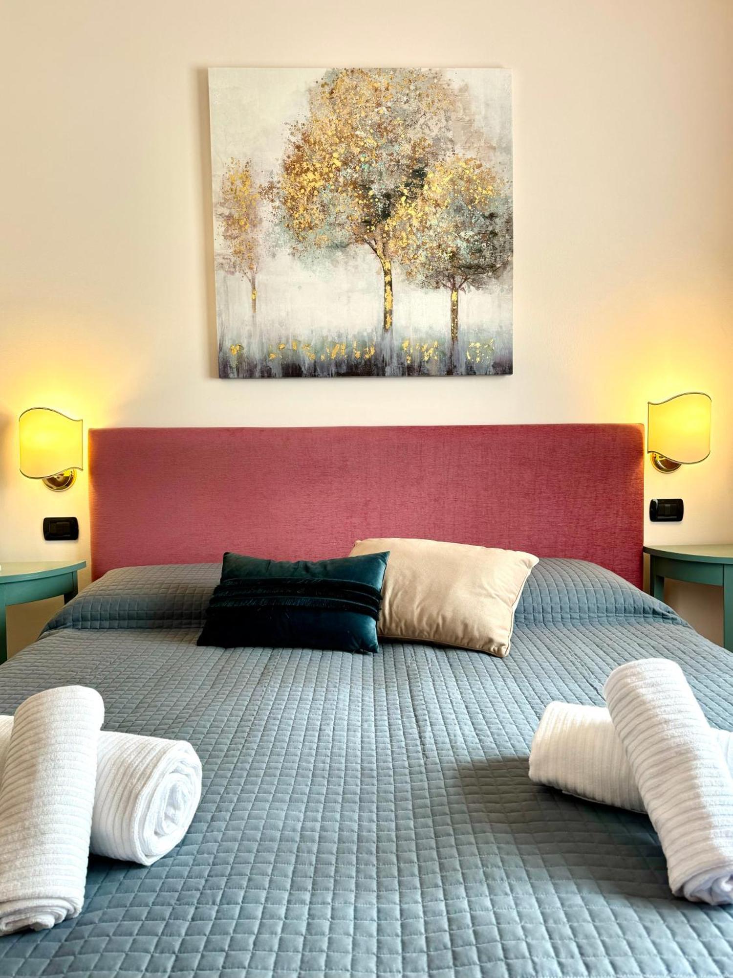 Welcome Traveller Frida'S Rooms Caprino Veronese Exterior photo